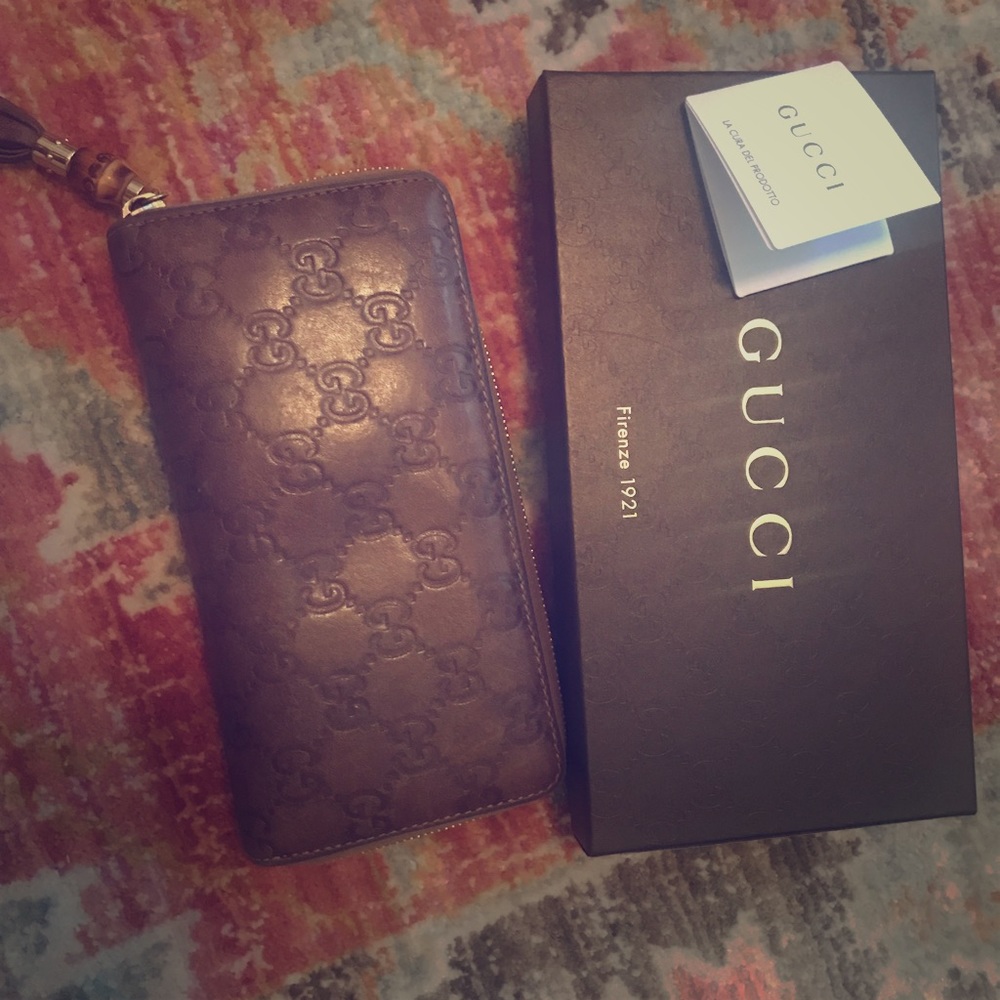 Gucci Tassel Old Libeccio GG - wallet